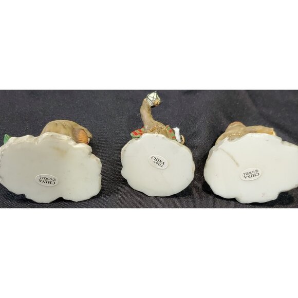 Christmas Around the World 3 MONKS village figurines Owell monastery abbey friar - Picture 8 of 8